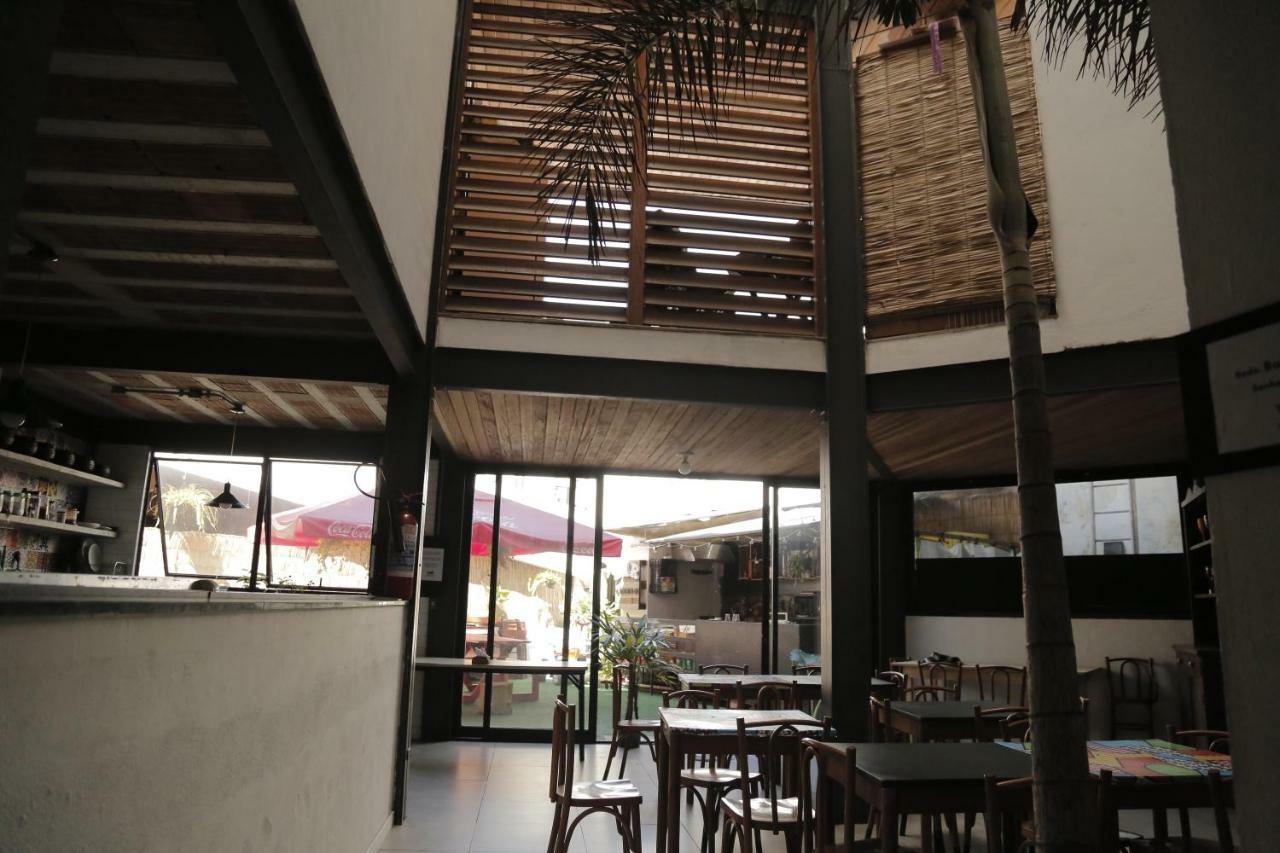 Acomodação com café da manhã  Leme - Copacabana