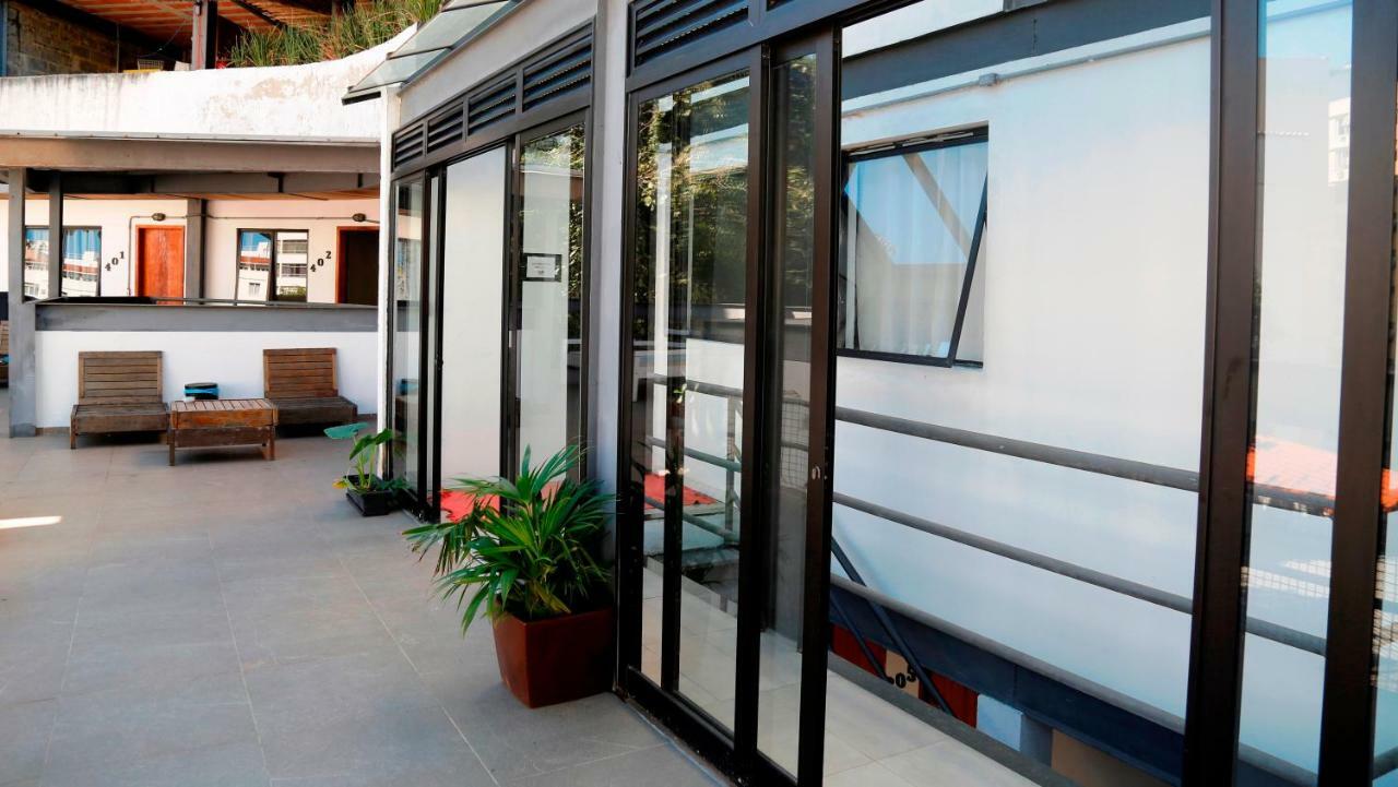 Acomodação com café da manhã  Leme - Copacabana