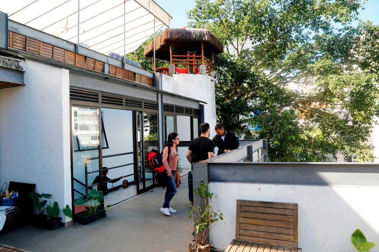 Leme - Copacabana Acomodação com café da manhã  *