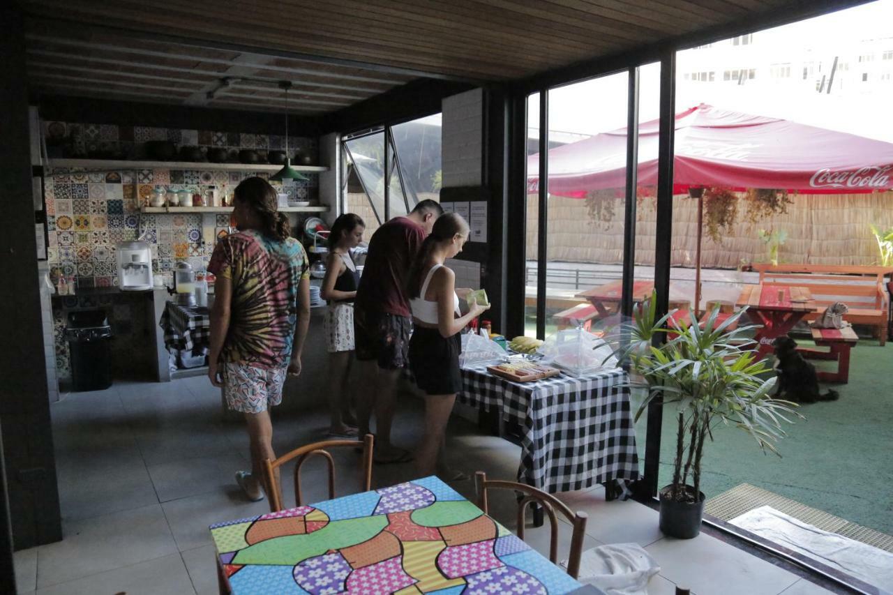 Acomodação com café da manhã  Leme - Copacabana *