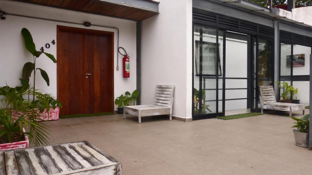 Acomodação com café da manhã  Leme - Copacabana